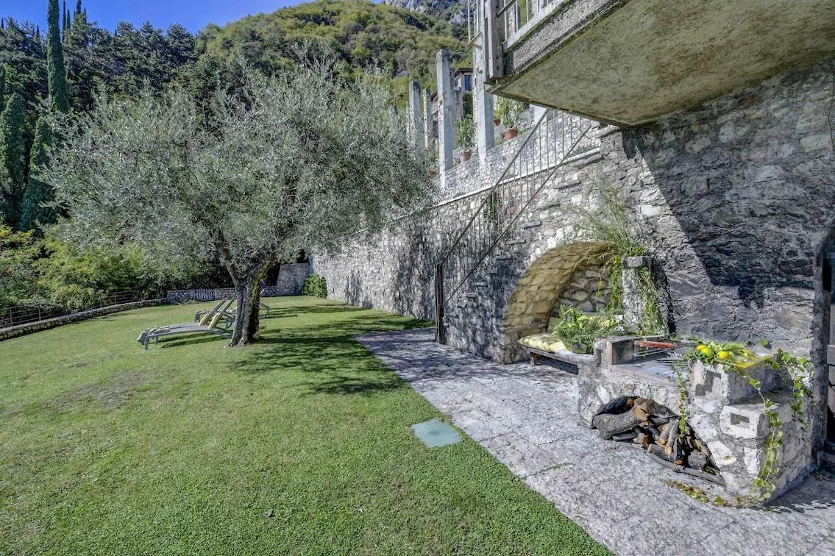 Villa Lemon Garden Retreat -Villa Aqua Gargnano